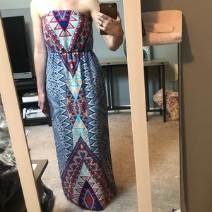 Maxi dress
